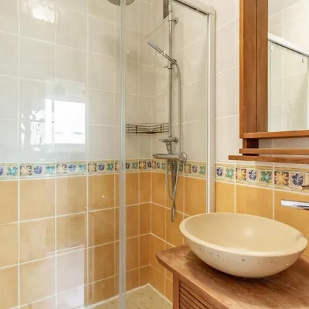 Charming 36M With Loggia Near The Beach Διαμέρισμα Six-Fours-les-Plages